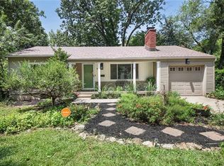 8738 Daniel Boone Rd, Kansas City, MO 64114