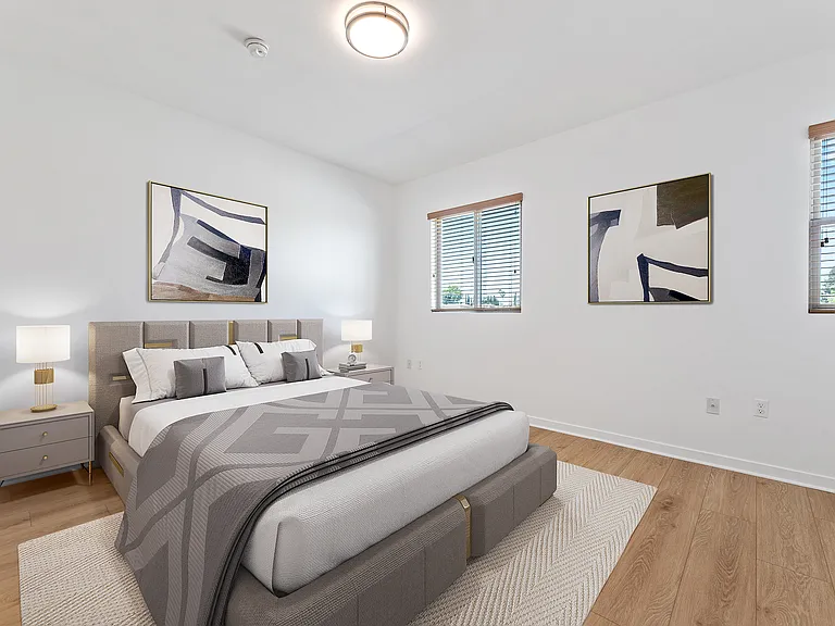 13439 Burbank Blvd — Photo 15