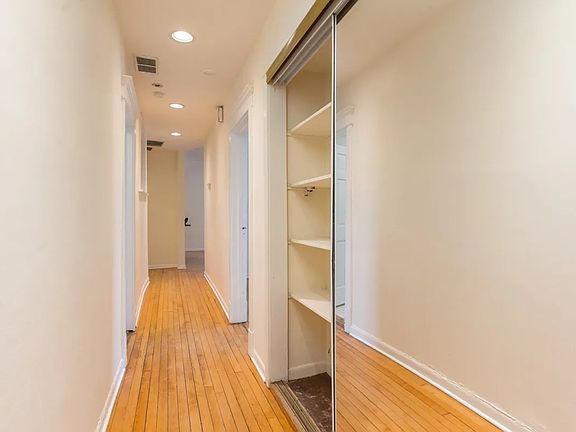 4th image of 5120 N Kenmore Ave APT 1N