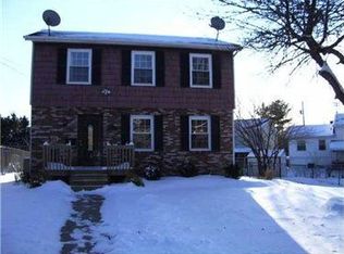 1631 Allegheny, Manchester, PA 15233