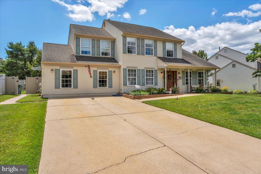16 E Holly Ave, Sewell, NJ - View 2