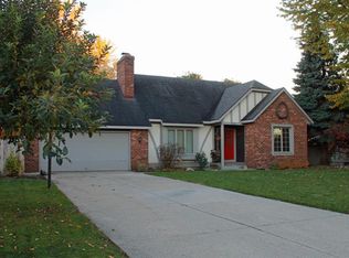 1898 Tulip Ln, Jenison, MI 49428
