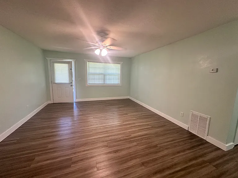 360 Wilson St #2 — Photo 15