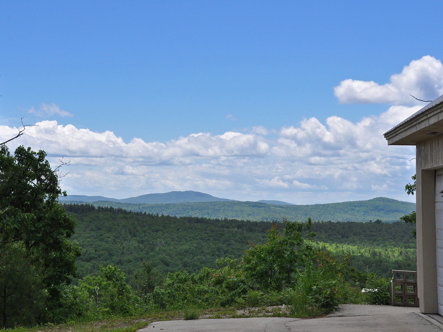 200 Circuit Rd, Ossipee, NH 03864 Zillow
