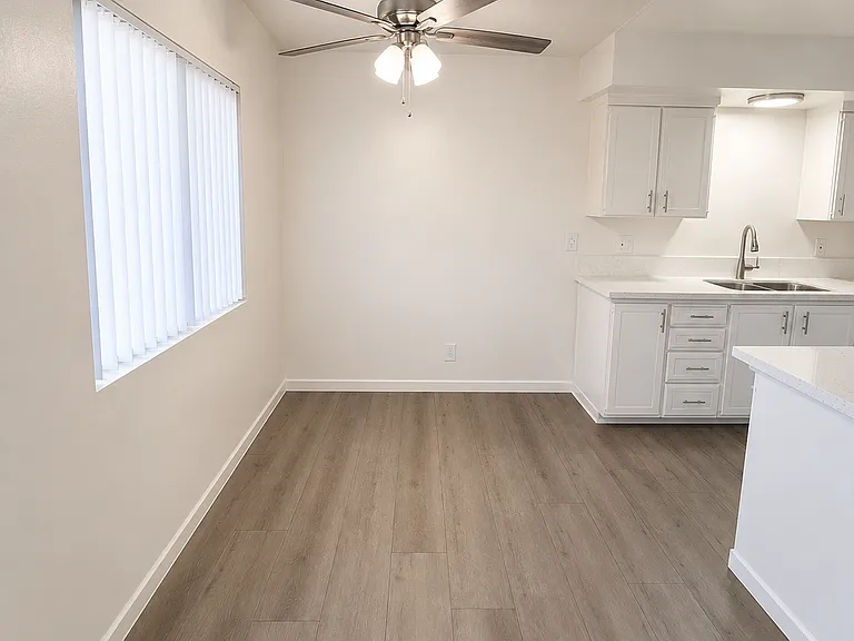 1735 Coronado Ave. — Photo 11