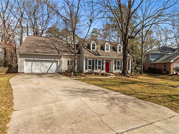 3rd image of 2059 Ponderosa Pl