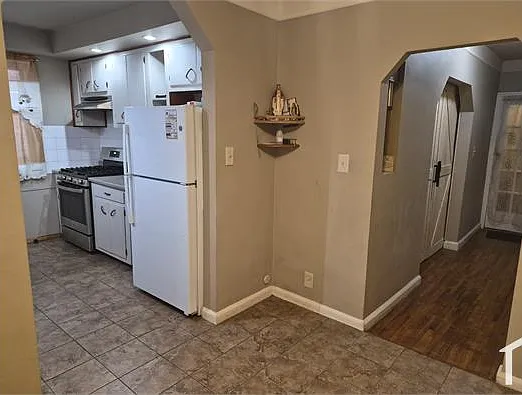 2931 Mickle Ave #1 — Photo 13