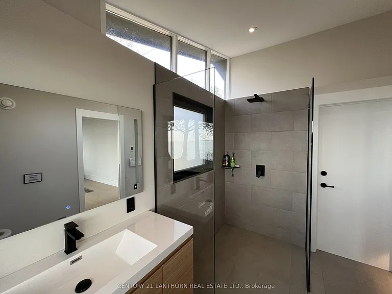 240 Salmon Point Rd — Photo 13