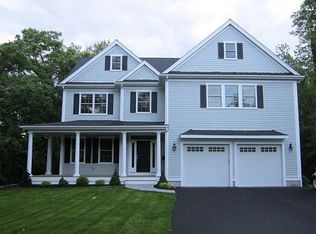 28 Washington Ave, Needham, MA 02492