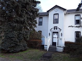 365 Foster Rd, North Versailles, PA 15137