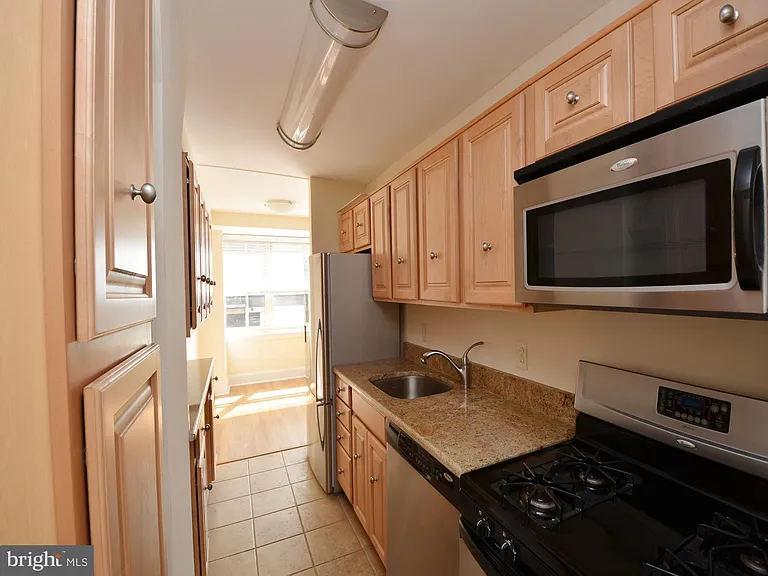 1806 Rittenhouse Sq #18-1109 — Photo 8