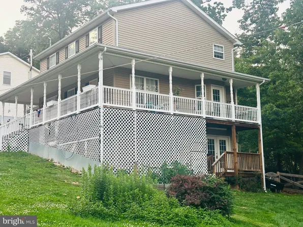 900 Enfield Dr, Winchester, VA 22602