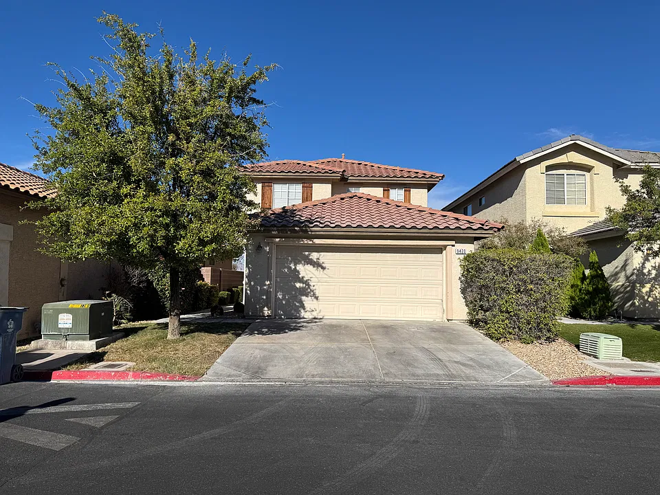 9420 Canalino Dr