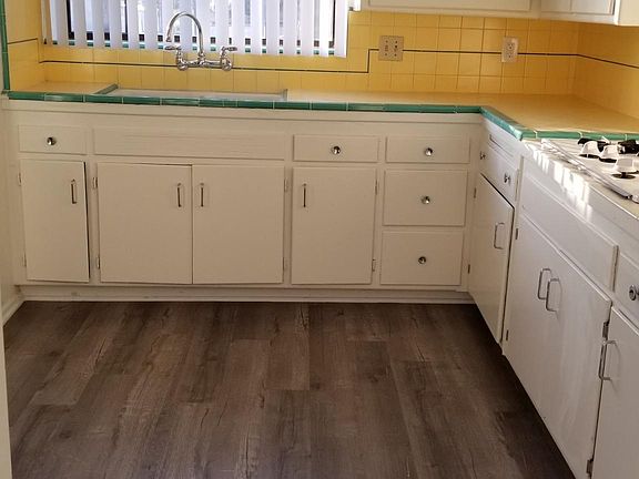 4th image of 2344 S Atlantic Blvd APT A