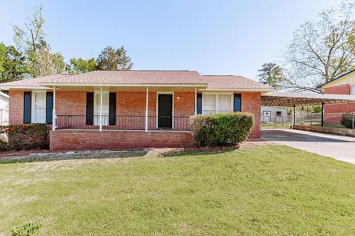 6120 Luna Dr photo 1