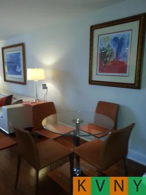 Rented by KVNY Soho | media 23