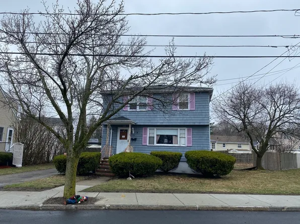 113 Grover St, Everett, MA 02149