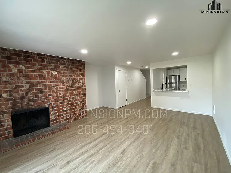 2025 M St NE — Photo 9