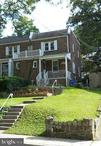 3415 Carpenter St SE photo 1