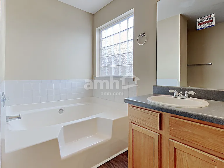 211 Mystic Holw — Photo 12