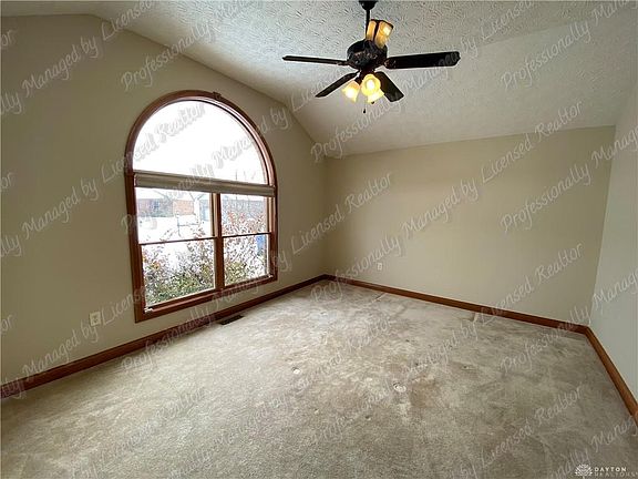 5th image of 6353 Charlotte Ct