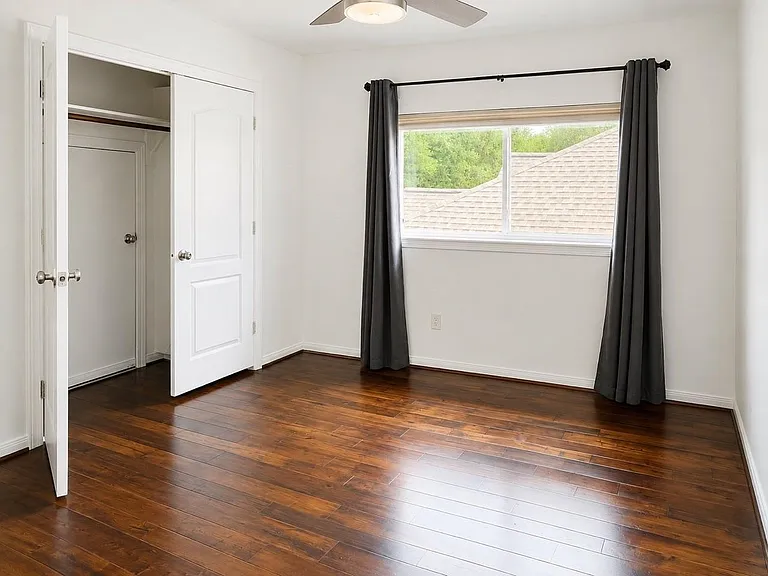 822 Floriencia St — Photo 10