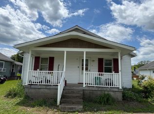 15 Miner Ave, Bentleyville, PA