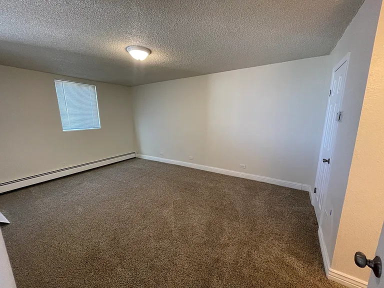 8935 Corona St — Photo 8