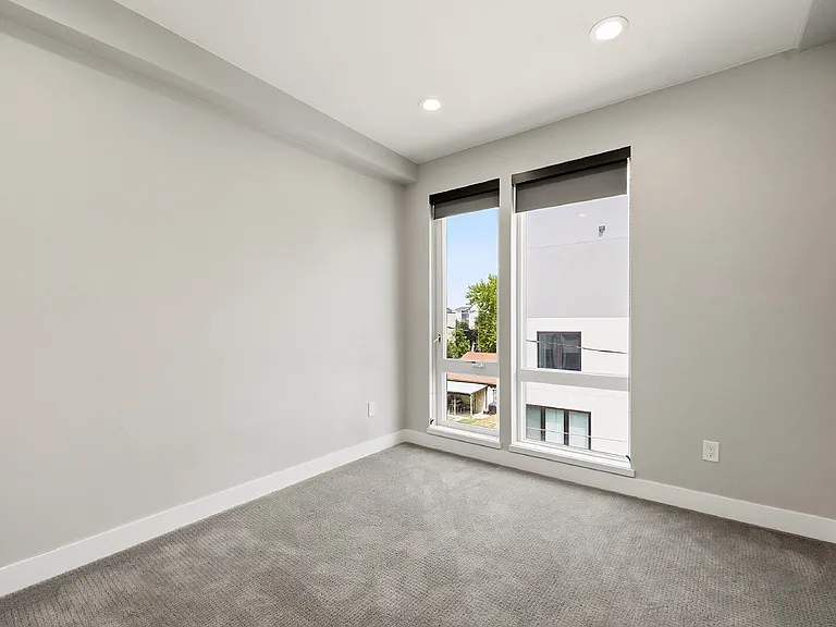 3564 W 16th Ave — Photo 15