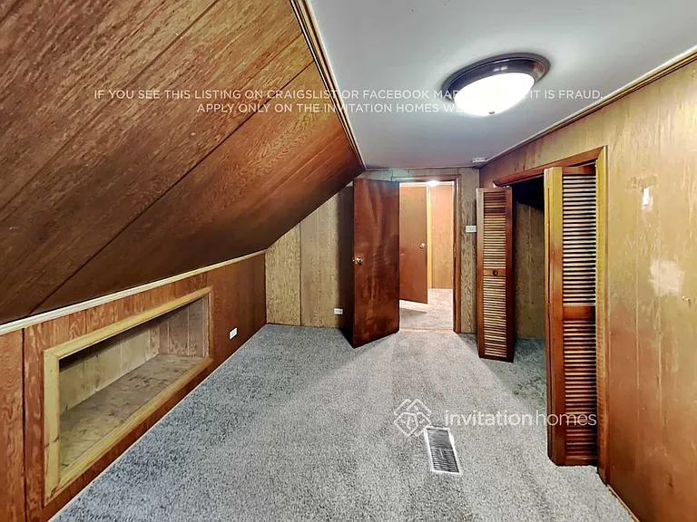 10933 S Tripp Ave — Photo 18