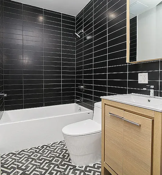 3215 Clarendon Rd #3R — Photo 13