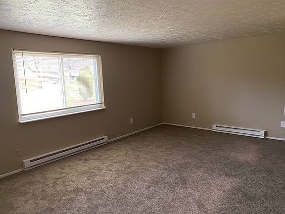 4th image of 112 Gluck St #Std