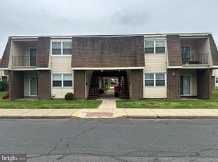 13 Florence Tollgate Pl Unit 2, Florence, NJ 08518