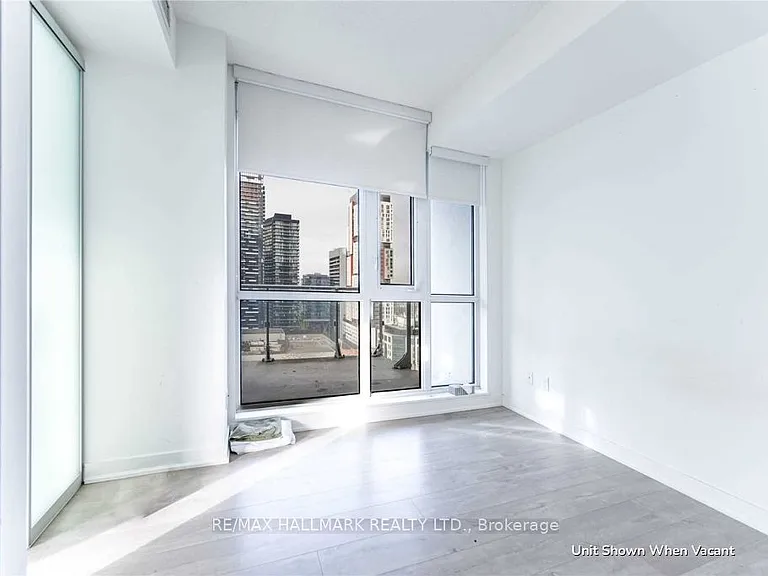 30 Nelson St #2107 — Photo 8