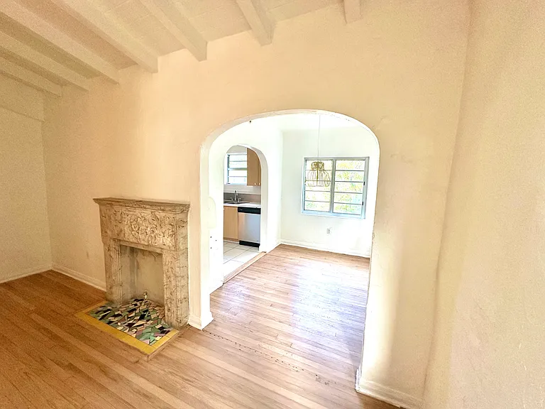 1534 Euclid Ave #D — Photo 5
