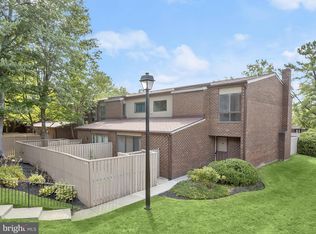 16 Fencepost Ct #T8-1, Pikesville, MD 21208