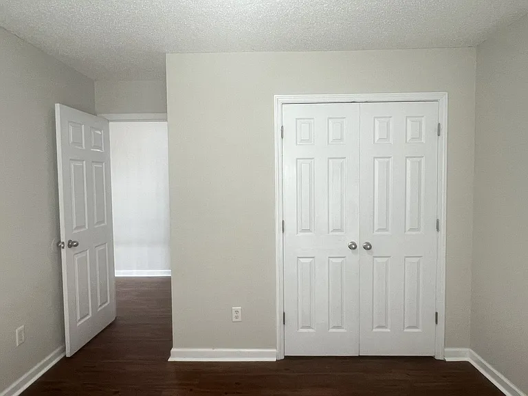 401 Timberwind Dr — Photo 37