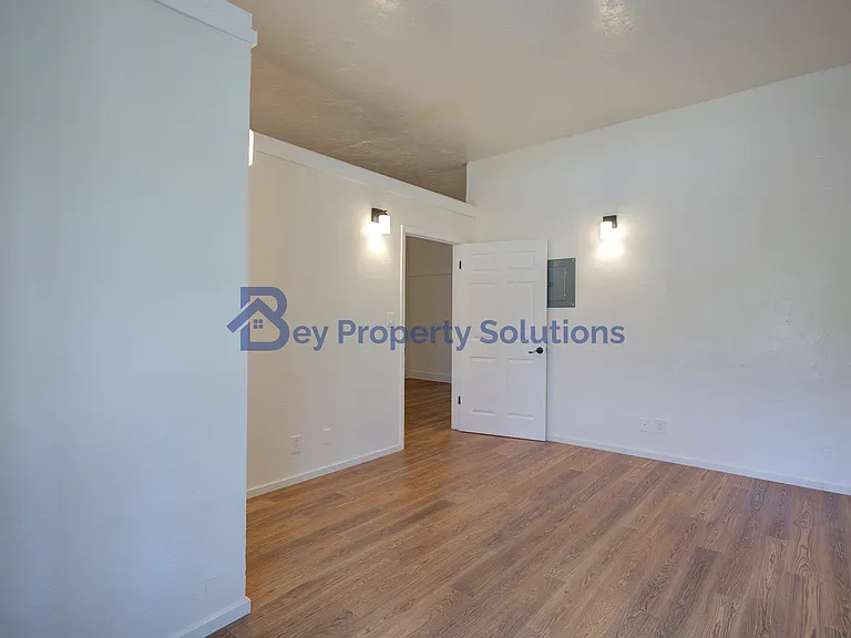 134 Nelson St #C — Photo 4