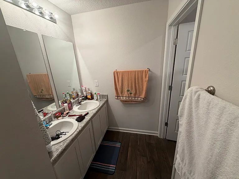 7623 Steeplechase Blvd — Photo 26