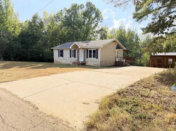 155 Dickson Rd, Sardis, TN 38371