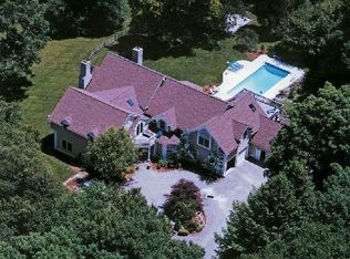 16 Old Orchard Dr, Weston, CT