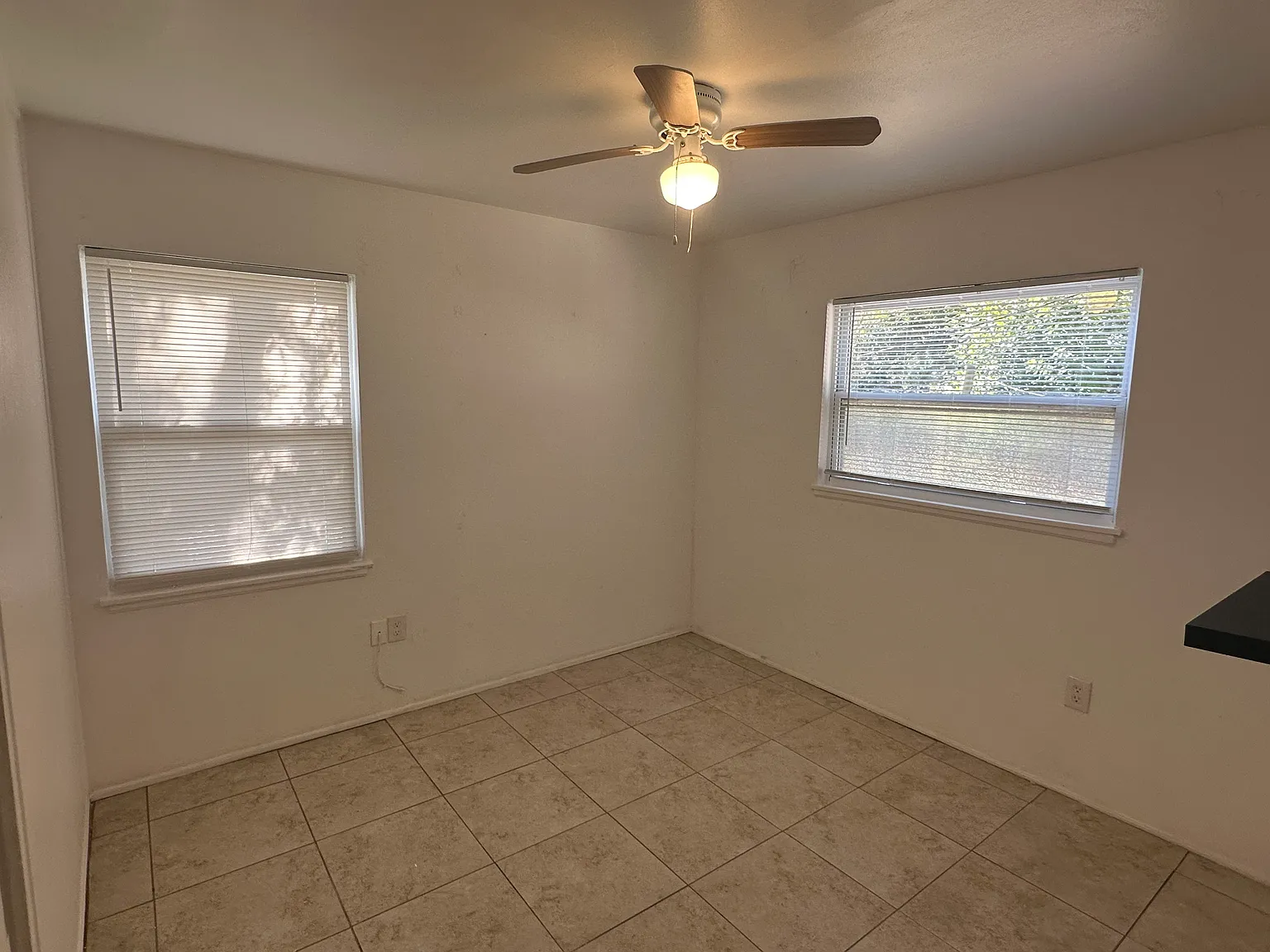 2 bed, 750 sqft, $2,000 — Photo 3