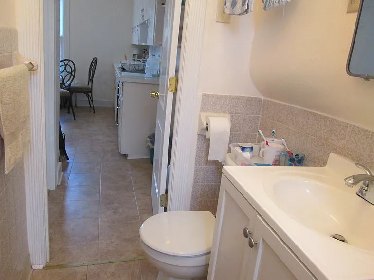 19 Clarke St #2 — Photo 6