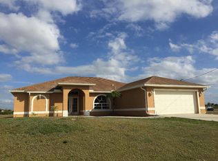 1419 NW 38th Pl, Cape Coral, FL 33993