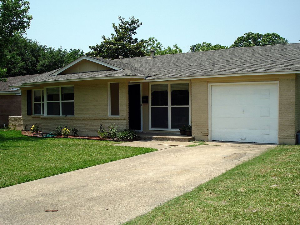 1st image of 13445 Challaburton Dr