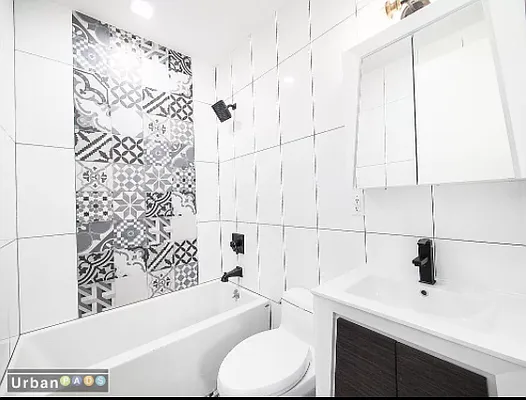 Rented by Greenrock Management | media 19