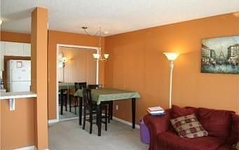 4th image of 15959 Finch Ave