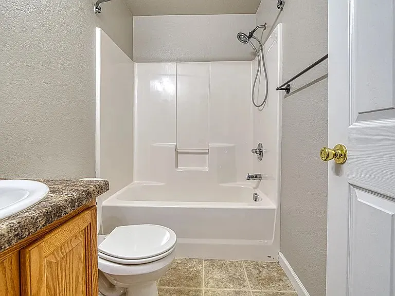 1902 Harvest Moon Dr — Photo 17