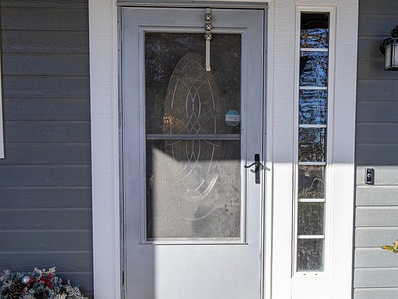 5th image of 1710 Diane St