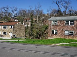 218 Pointview Rd #220, Pittsburgh, PA 15227